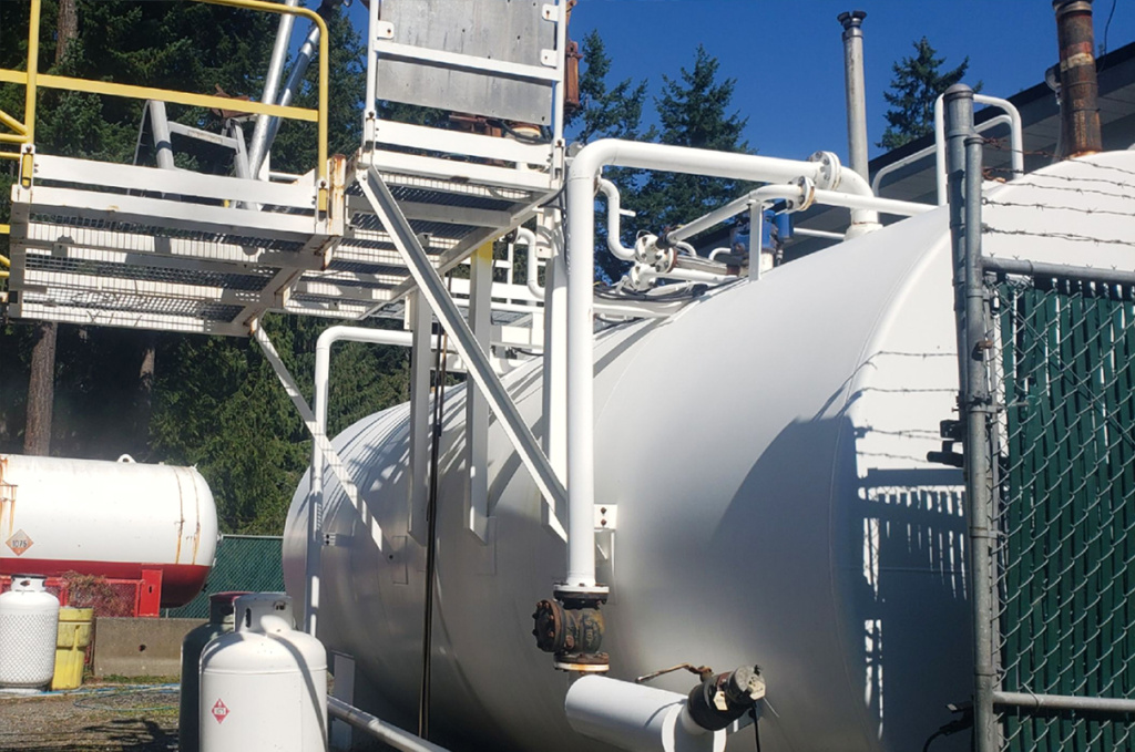 after-power-washing-dirty-tanks